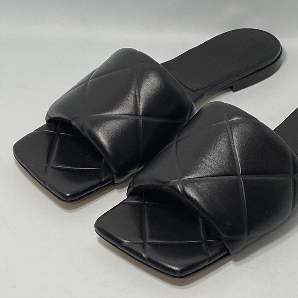 Bottega Veneta The Padded Flat Sandals size 40 - Picture 4 of 12